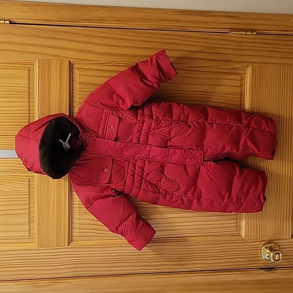 Baby GAP Other - Baby GAP unisex snowsuit. Sz 12-18mo